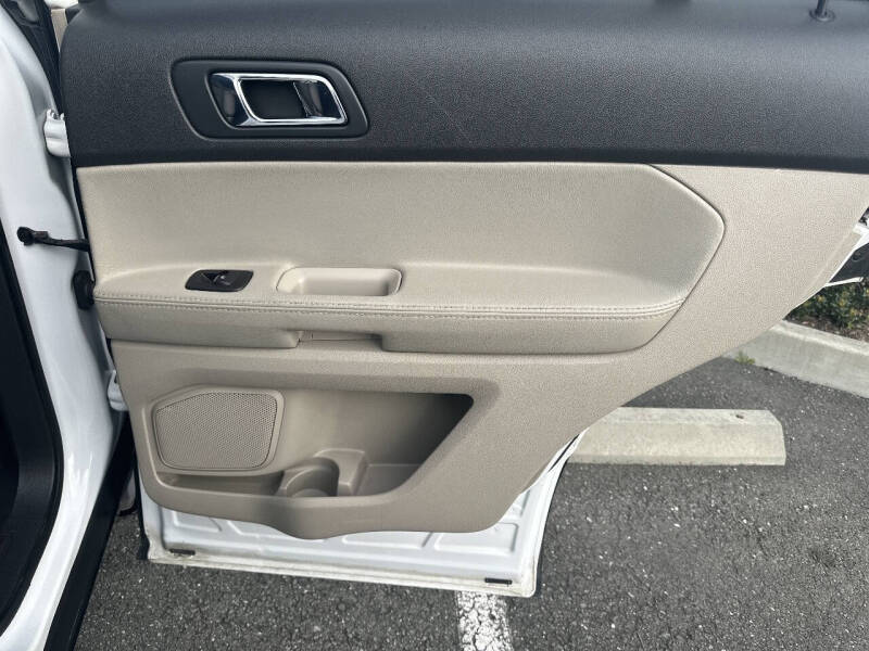2014 Ford Explorer
