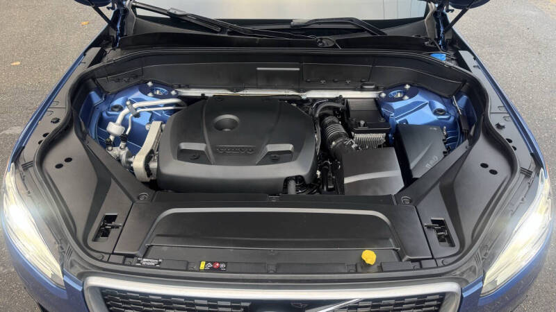 2018 Volvo XC90 T6 R-Design