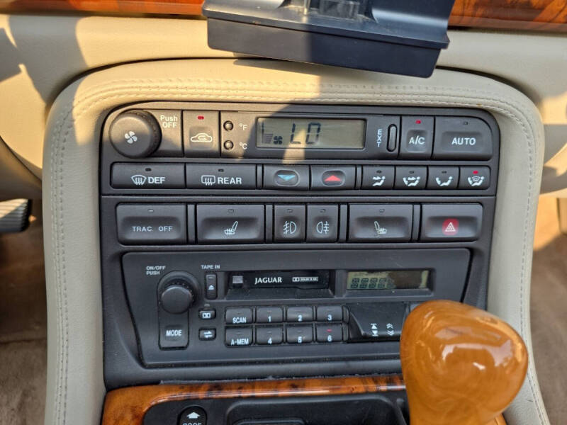 1997 Jaguar XK-Series XK8