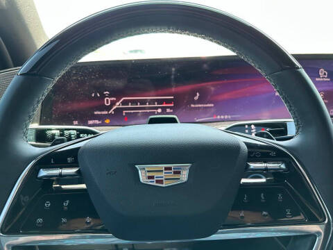 2025 Cadillac Escalade Sport