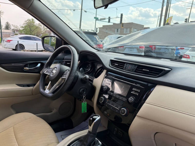 2017 Nissan Rogue S