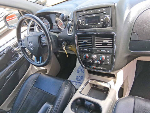 2014 Dodge Grand Caravan SXT