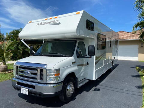 2015 FORD ECONOLINE E450 CLASS C THOR MAJESTIC 28A MOTORHOME