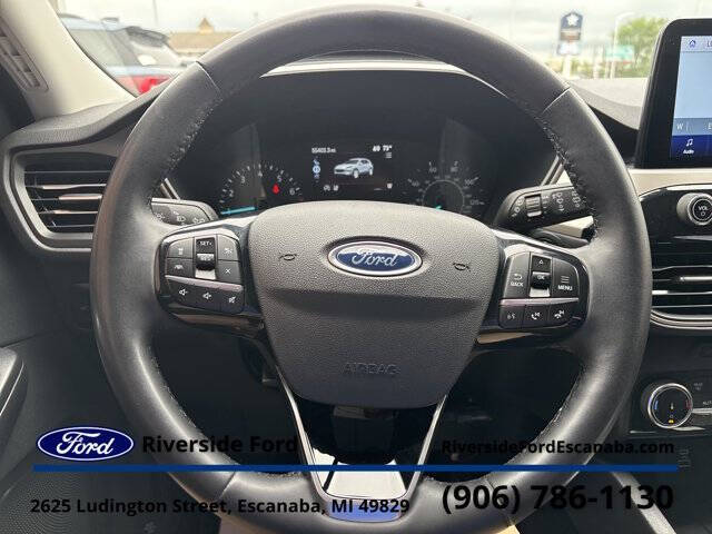 2022 Ford Escape SEL