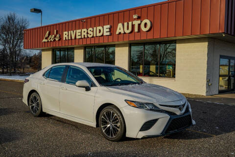 2020 Toyota Camry for sale at Lee's Riverside Auto in Elk River MN