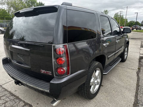 2011 GMC Yukon Denali