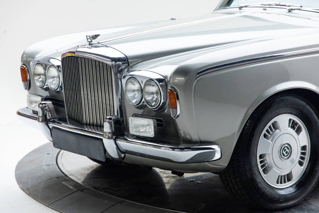 1967 Bentley T1 Saloon 17