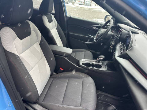 2024 Chevrolet Trax RS