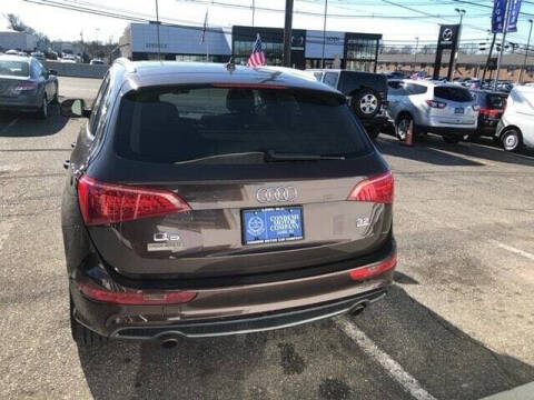 2011 Audi Q5 3.2 quattro Premium Plus