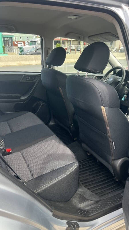 2014 Subaru Forester 2.5i
