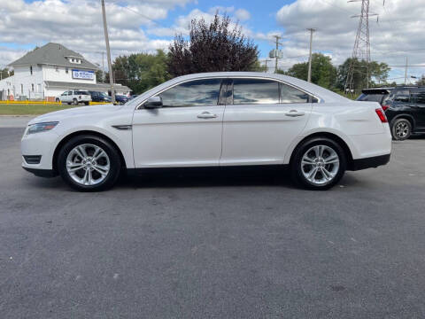 2017 Ford Taurus SEL