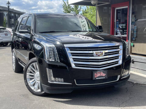 2018 Cadillac Escalade Platinum