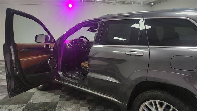 2017 Jeep Grand Cherokee Summit