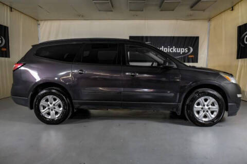 2017 Chevrolet Traverse LS