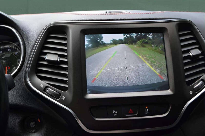 2021 Jeep Cherokee Trailhawk