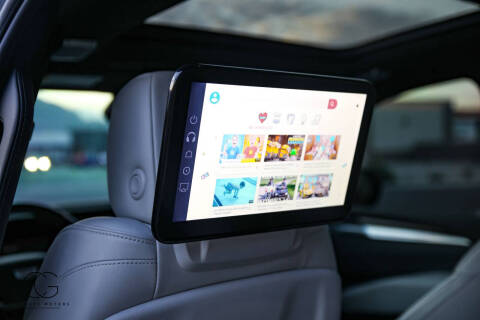2025 Cadillac Escalade-V