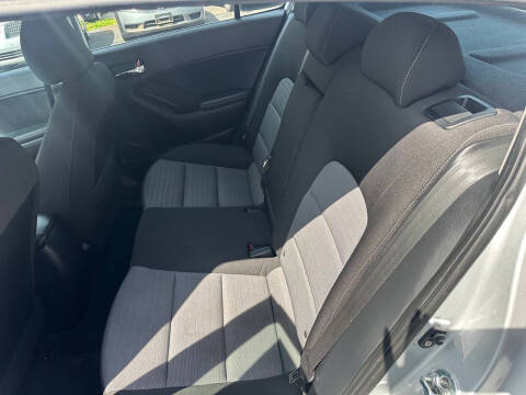 2016 Kia Forte5 EX