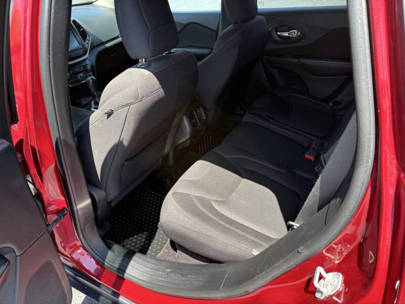 2016 Jeep Cherokee Latitude Altitude