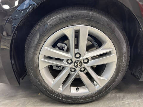 2022 Toyota Corolla Hatchback SE