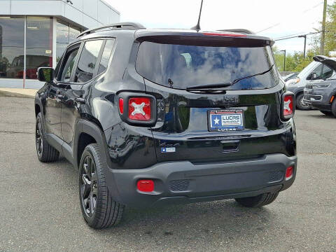 2023 Jeep Renegade Altitude