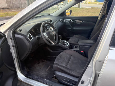 2015 Nissan Rogue SV