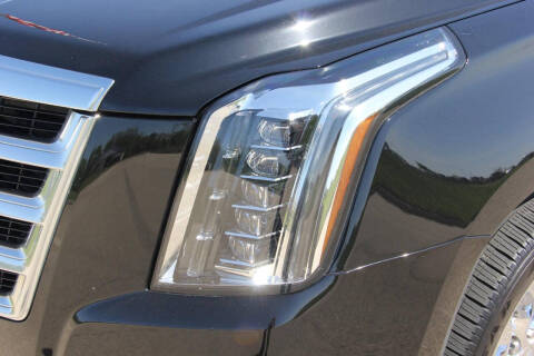 2020 Cadillac Escalade Luxury