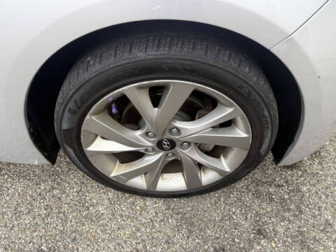 2017 Hyundai Veloster