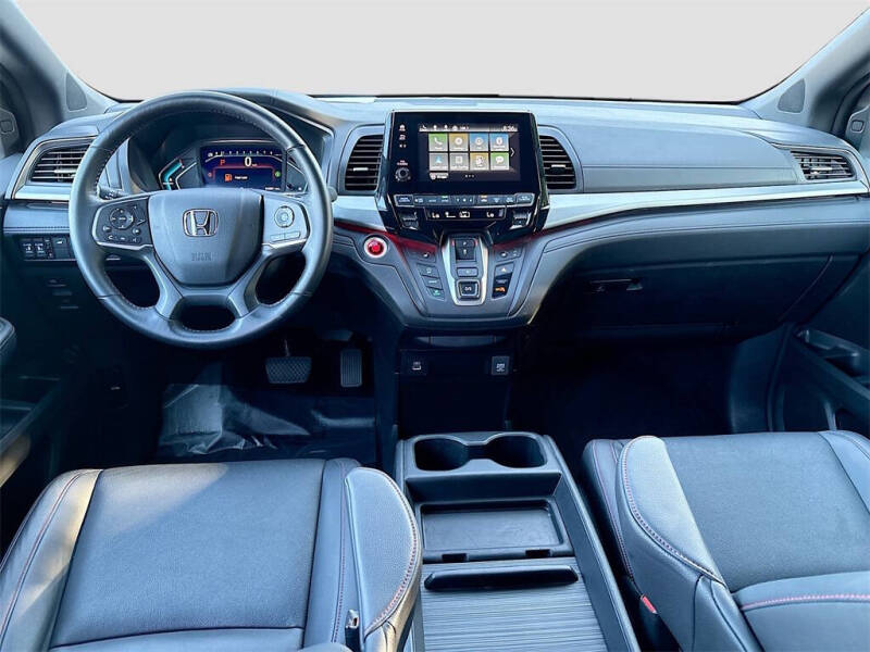 2024 Honda Odyssey Sport