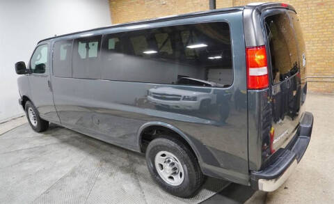 2017 Chevrolet Express LT 3500