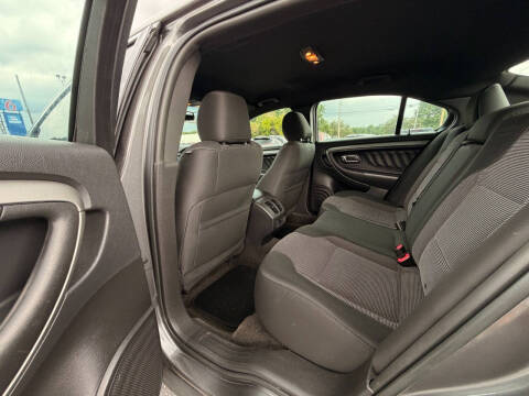2013 Ford Taurus SEL