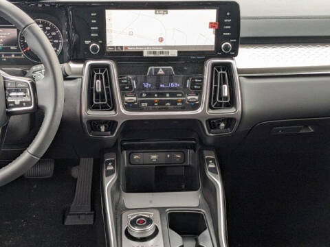 2023 Kia Sorento Hybrid EX