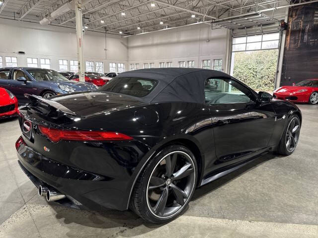 2014 Jaguar F-TYPE V8 S