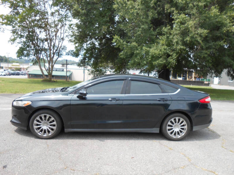 2014 Ford Fusion S