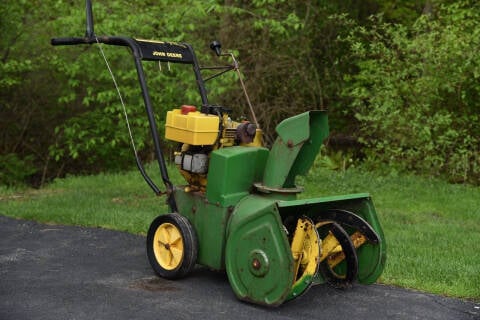 1985 John Deere 520