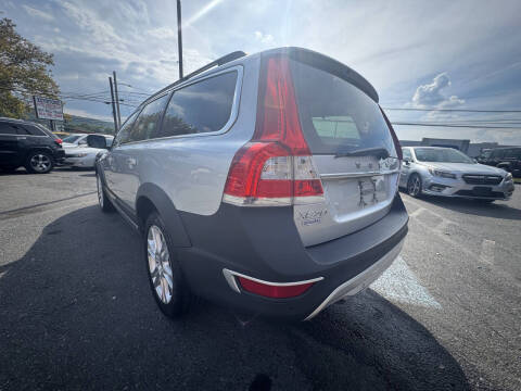 2016 Volvo XC70 T5 Premier