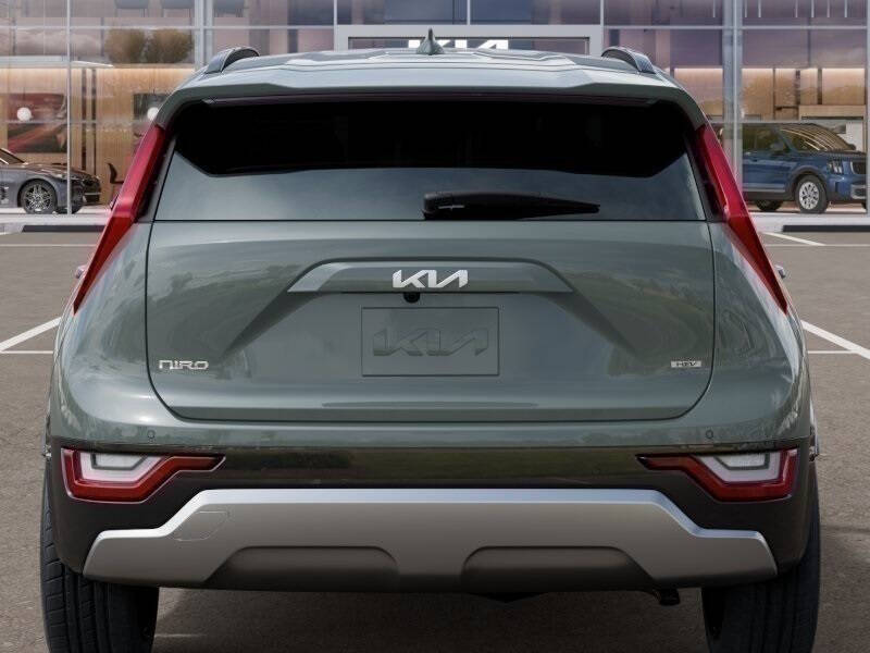 2024 Kia Niro SX Touring