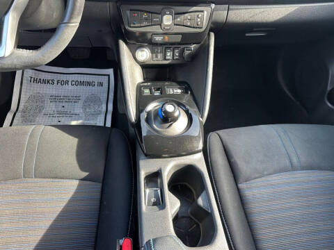 2022 Nissan LEAF SV PLUS