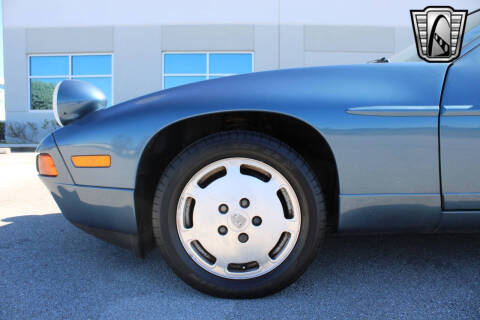 1989 Porsche 928 S4
