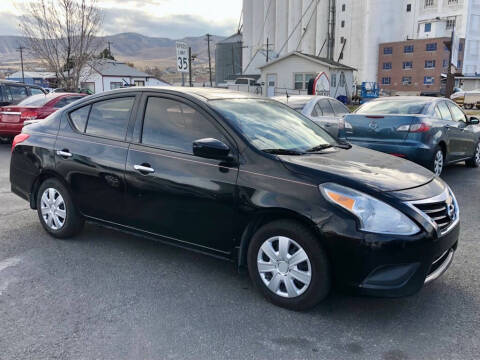 2015 Nissan Versa 1.6 S