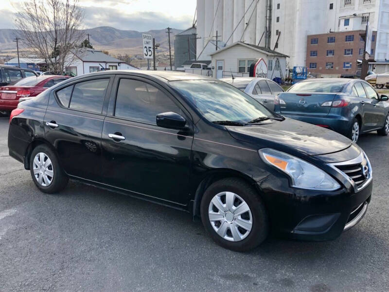 2015 Nissan Versa 1.6 S