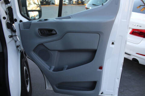 2015 Ford Transit