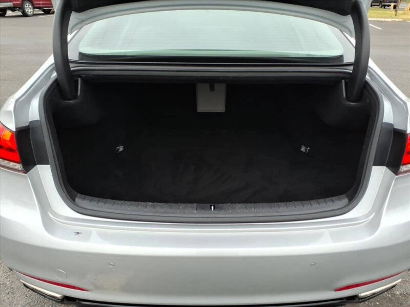 2018 Genesis G80