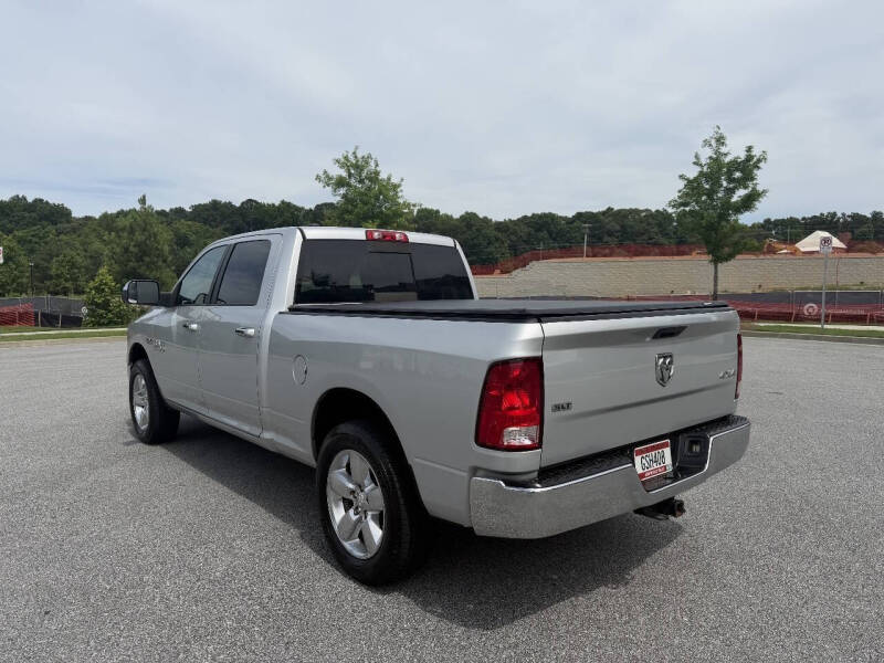 2017 RAM 1500 SLT