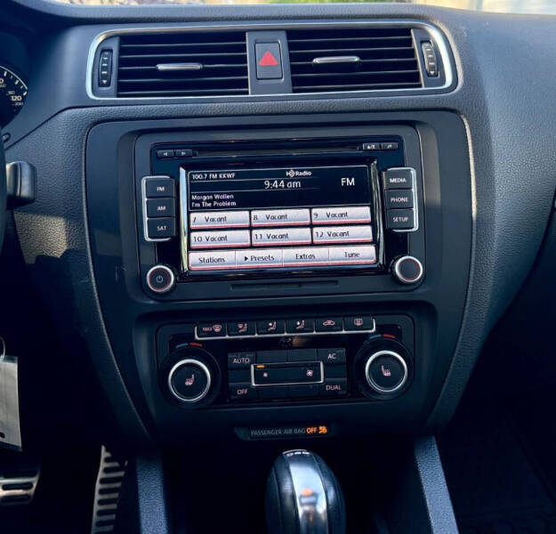 2012 Volkswagen Jetta
