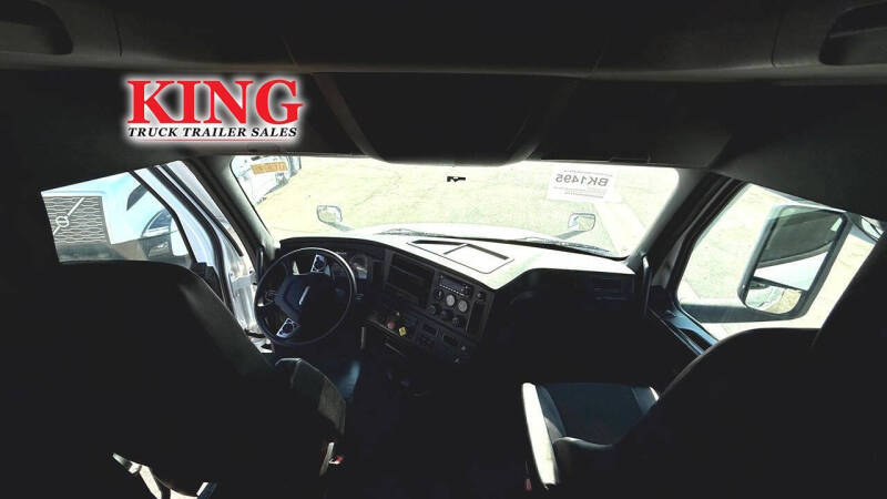 2024 Freightliner Cascadia