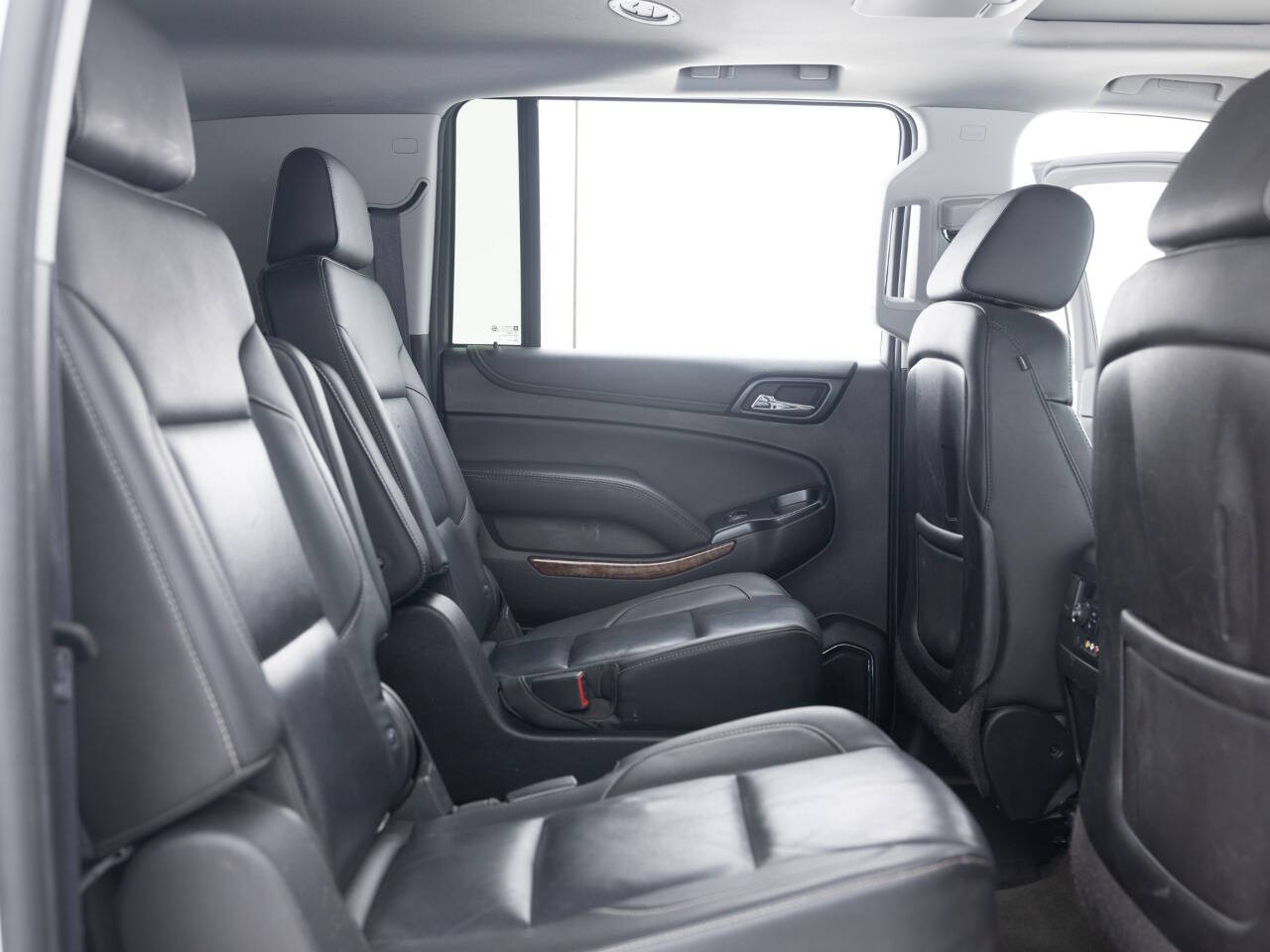 Used Car 2015 Chevrolet Suburban  Ltz 4x4 4dr Suv For Sale Under $25,000 In Coal City, Illinois