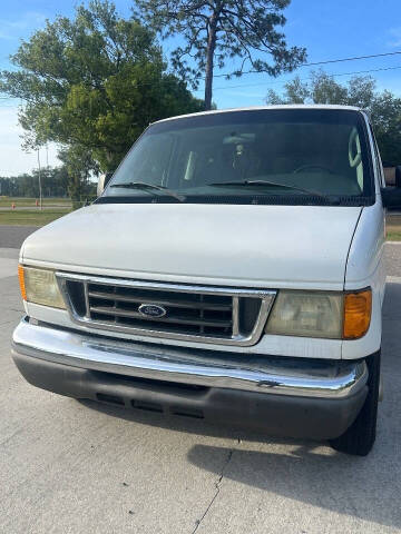 2007 Ford E-Series E-350 SD XLT