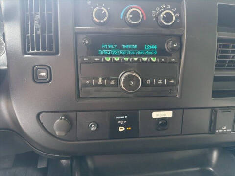 2017 Chevrolet Express 2500