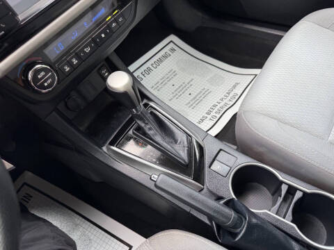 2015 Toyota Corolla LE Plus