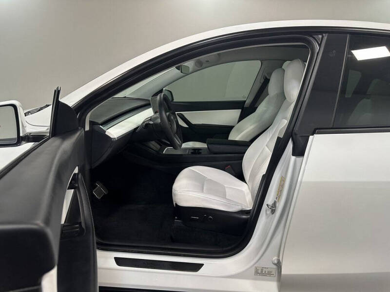 2022 Tesla Model Y Long Range